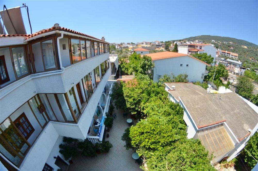 Casa Blue Hotel, Philian Hotels And Resorts Skiathos Exterior foto